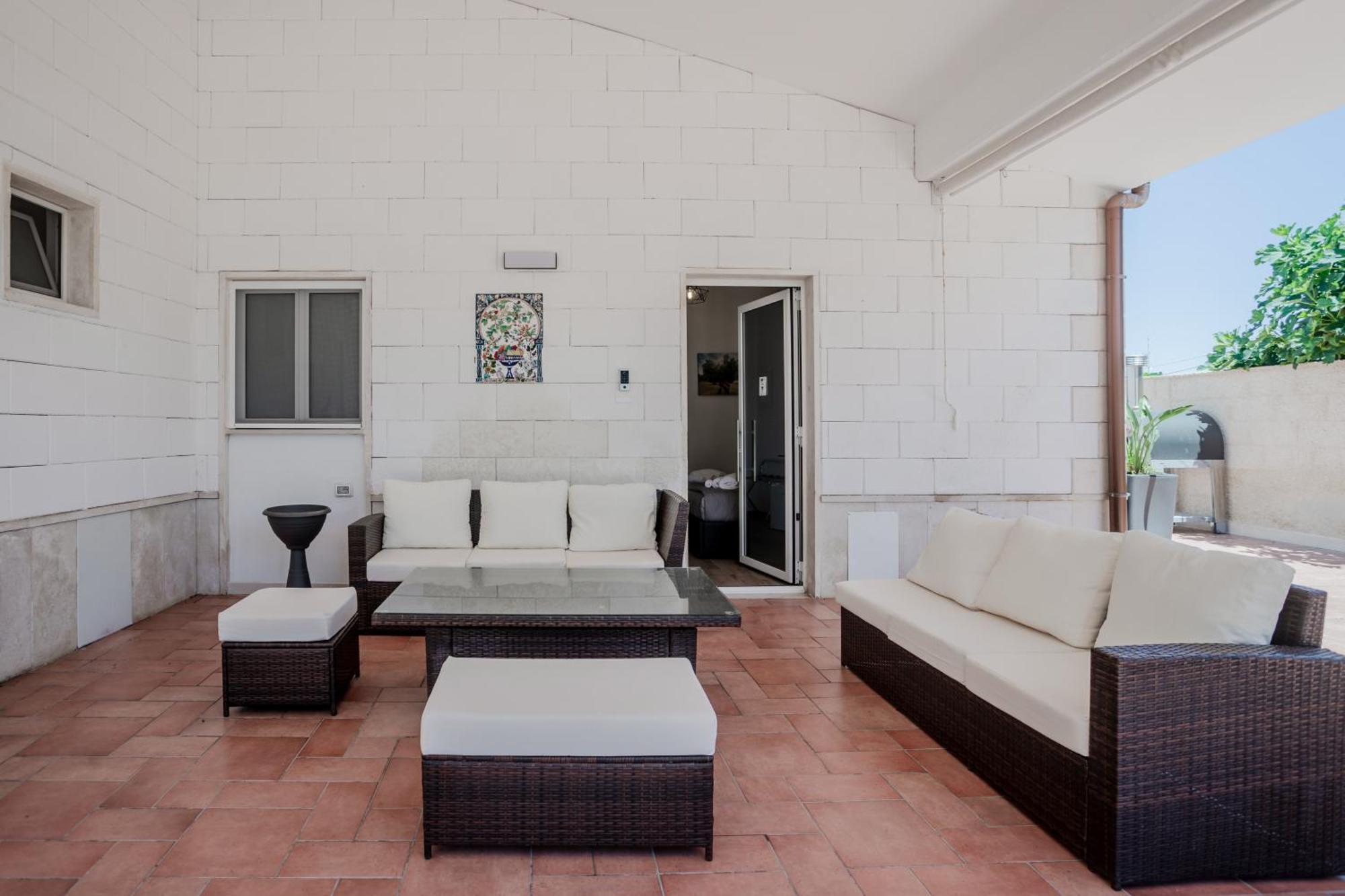 Pietramare Luxury Suites Bari Exterior foto