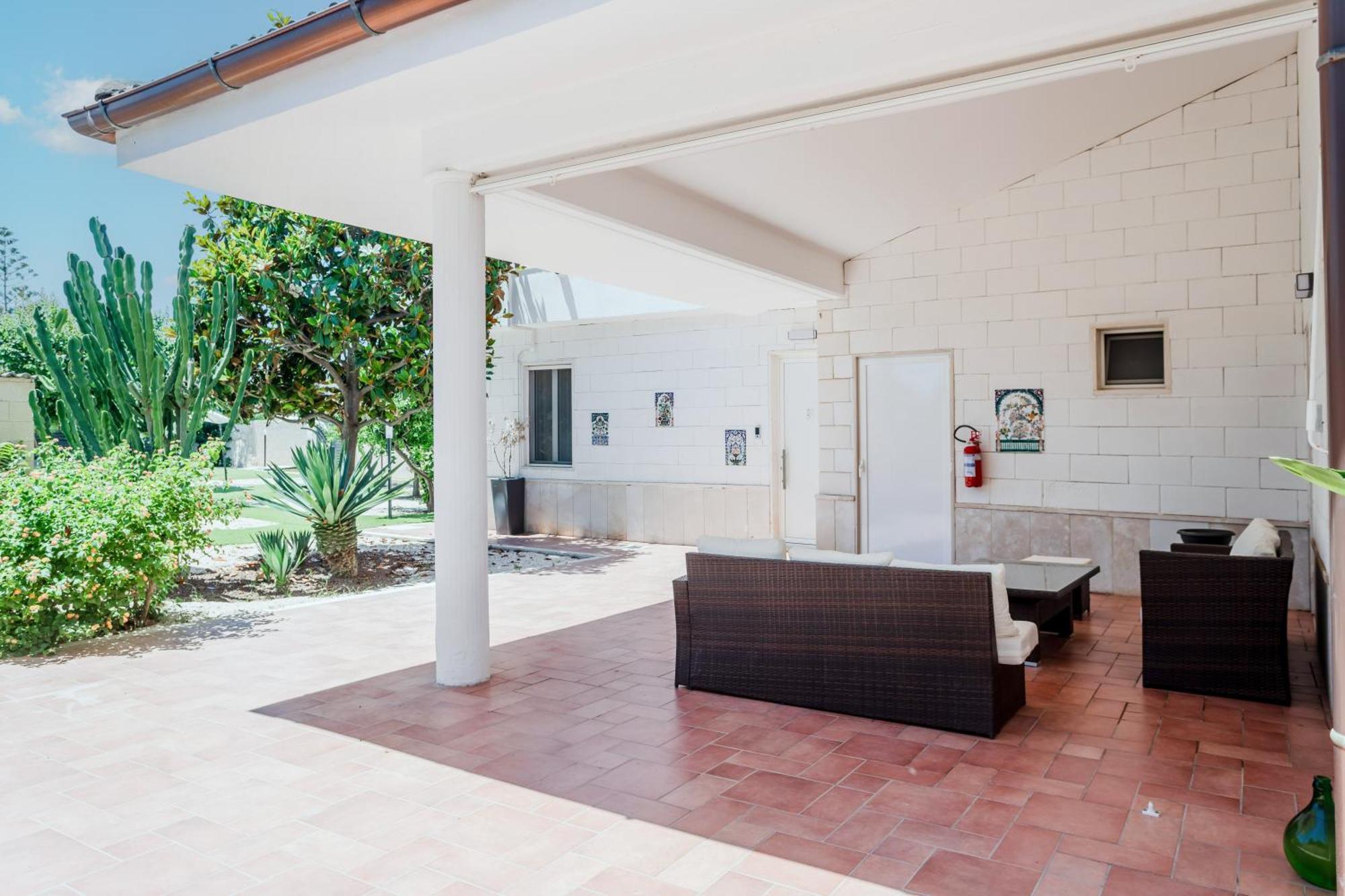 Pietramare Luxury Suites Bari Exterior foto