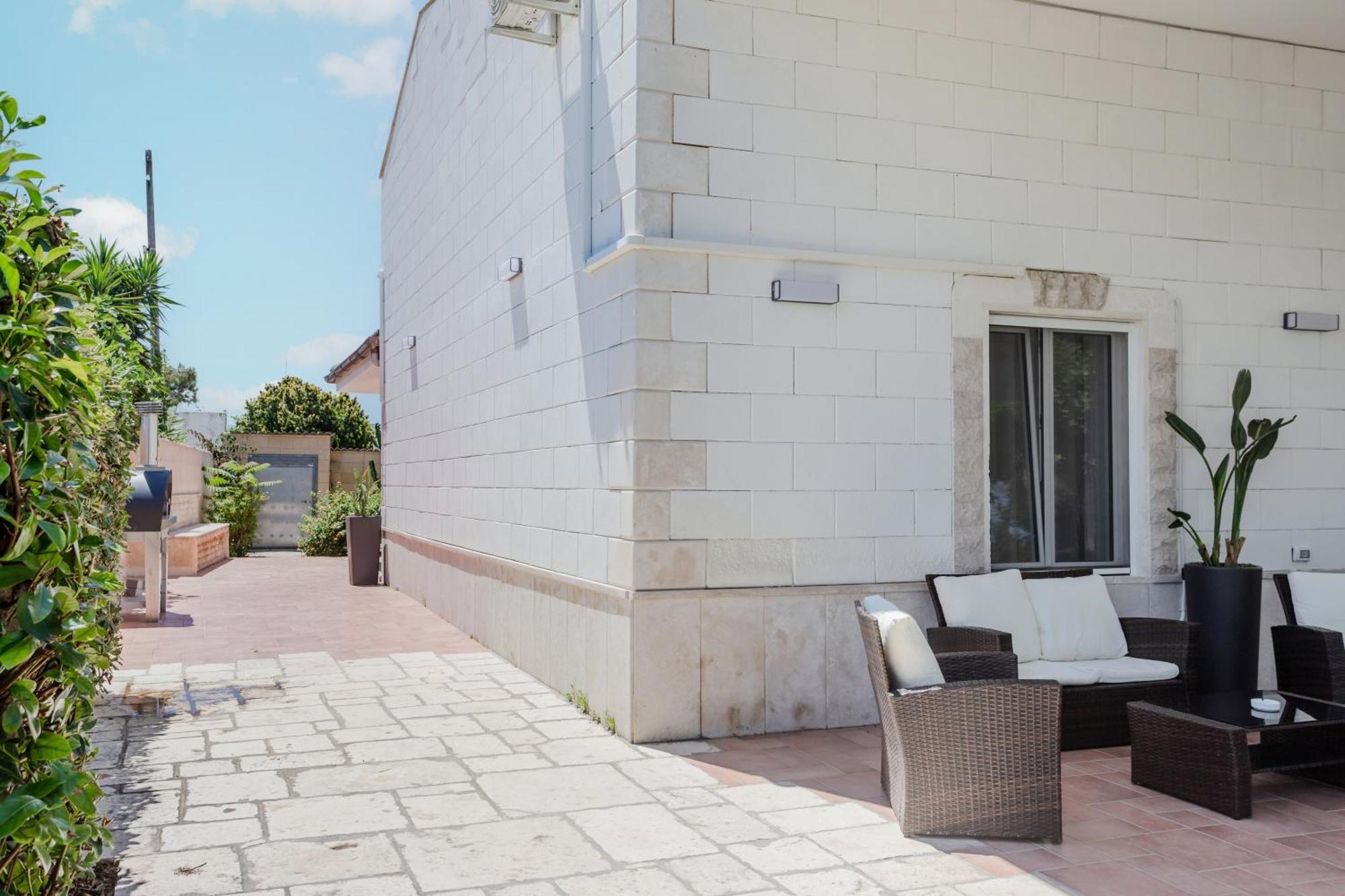 Pietramare Luxury Suites Bari Exterior foto