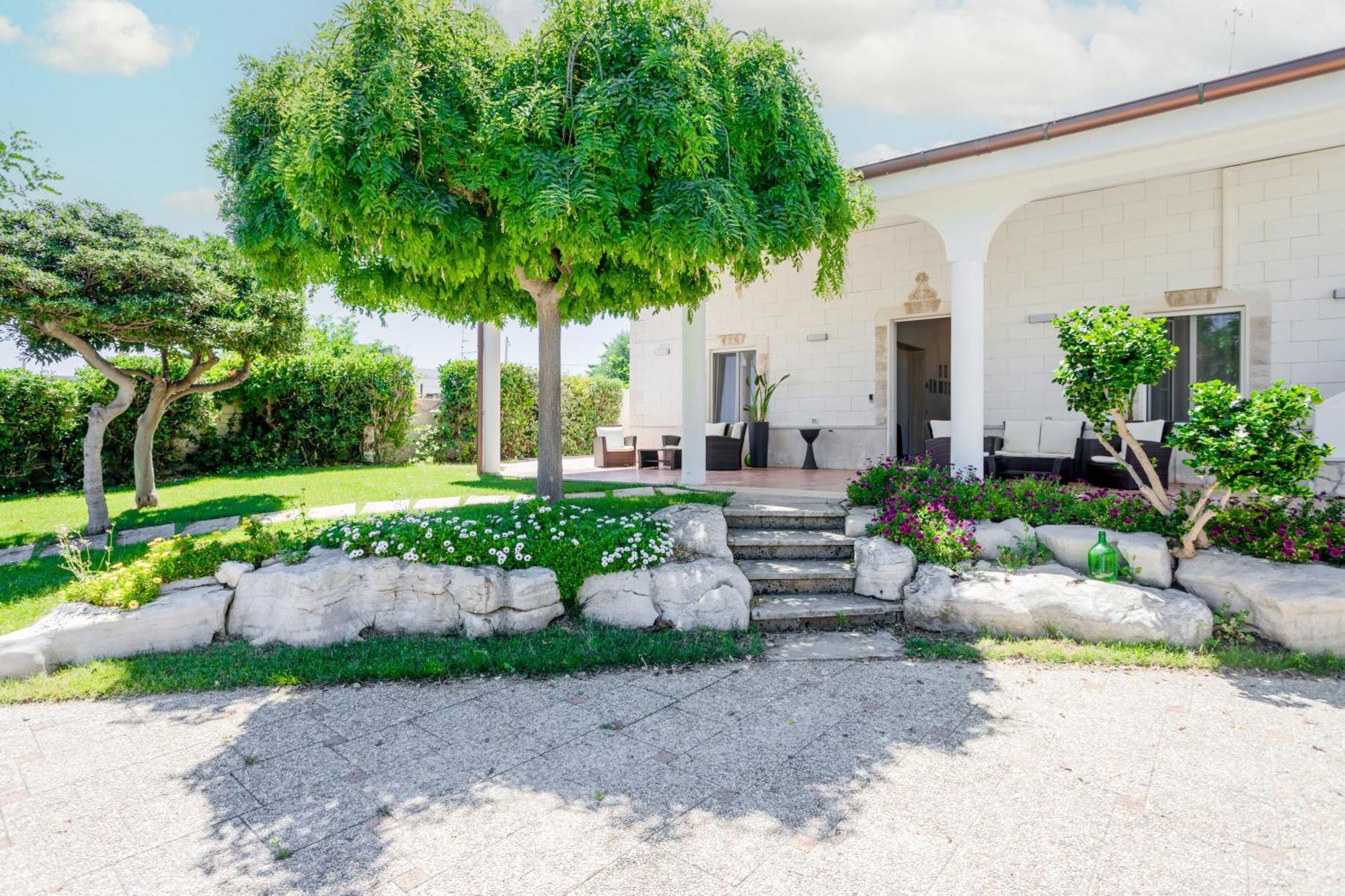 Pietramare Luxury Suites Bari Exterior foto