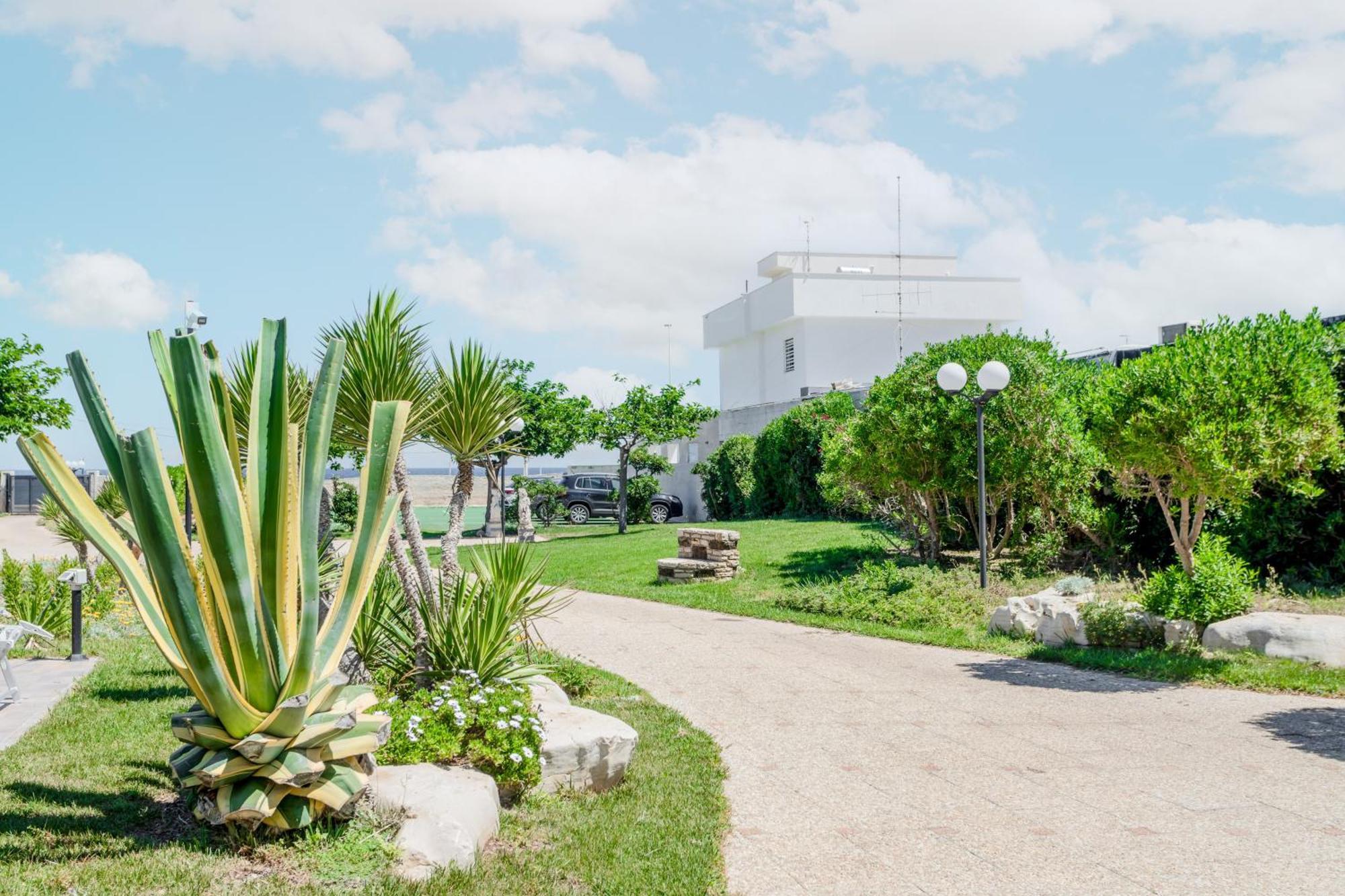 Pietramare Luxury Suites Bari Exterior foto