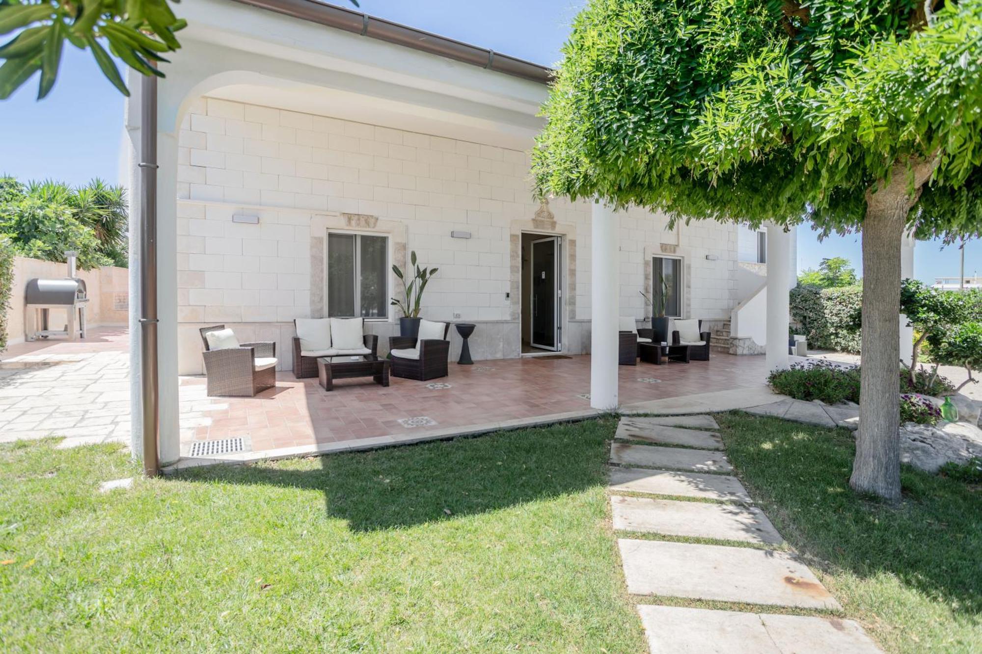 Pietramare Luxury Suites Bari Exterior foto